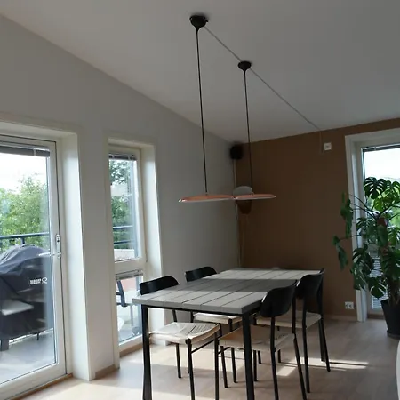 Apartment Luxury 2 Bedroom On Floor In *